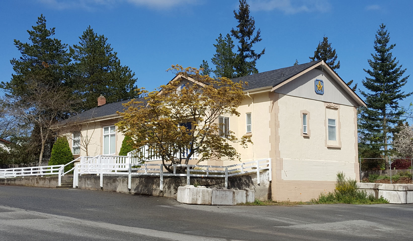 Morpeth Masonic Hall, 620 Morpeth Avenue, Nanaimo, B.C. We rent this venue for Air Brakes Courses in Nanaimo.